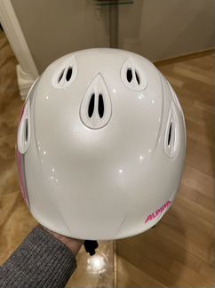 Горнолыжный шлем