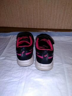 Красовки asics