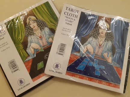 Скатерть для Таро, Италия