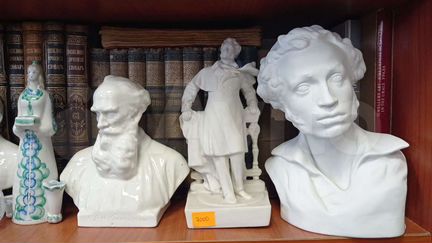 Бюст А. С. Пушкина. Лфз. Фарфор