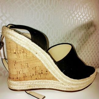 Босоножки esprit новые