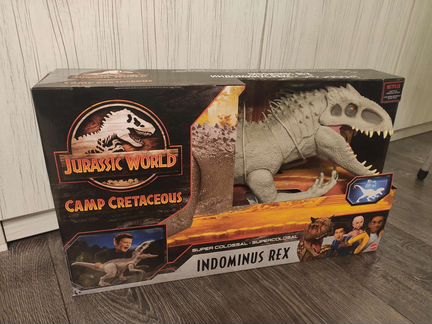 Jurassic world super colossal indominus rex