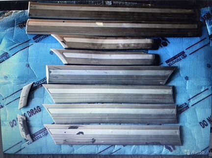 Toyota Land Cruiser 100 105 дверные молдинги