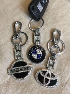 Брелок с кристаллами Swarovski