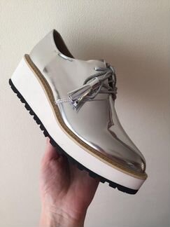 Женские демисезонные ботинки новые