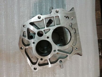 Корпус МКПП передний Ssang Yong Musso 1993-2006