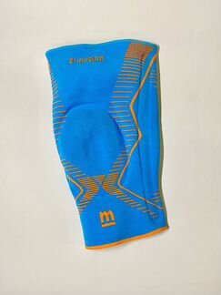 Коленный бандаж Medi 2020-21 Genumedi E+motion