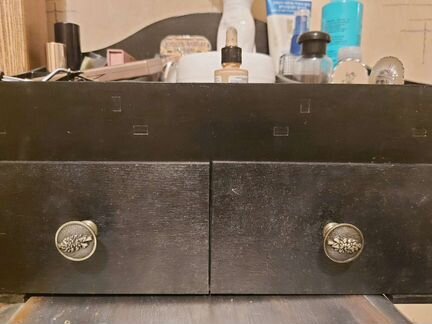 Комод для косметики