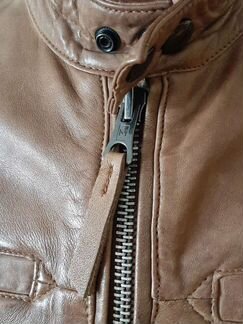 Кожаная куртка Mango