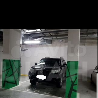 Машиноместо, 20 м²