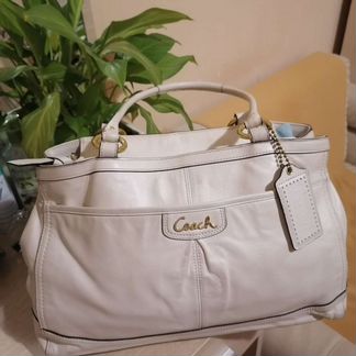 Сумка Coach, белая, кожа, США