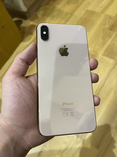Телефон iPhone
