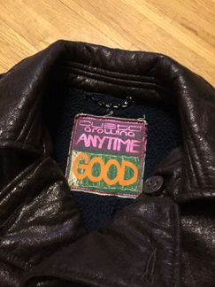 Куртка новая