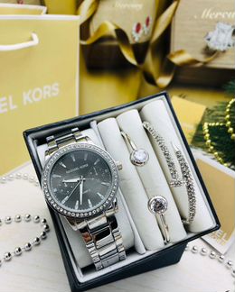 Муж набор Michael Kors часы + два браслета новый