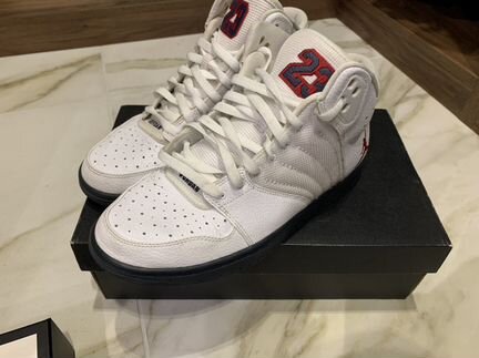 Кроссовки Jordan 40