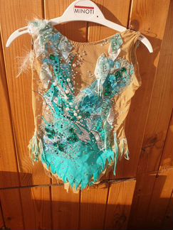 Купальник для художественной гимнастики на малышку