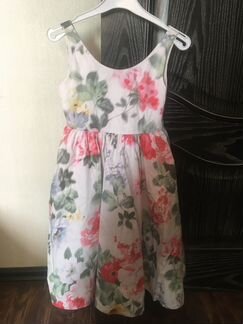 Платье нарядное