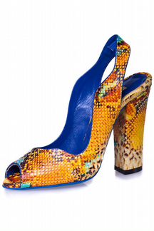 Босоножки кожаные под рептилию.Размеры 36-39