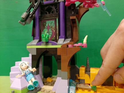 Lego замок Роганы