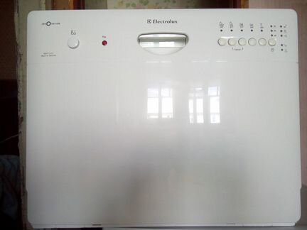 Посудомоечная машина Electrolux еsf2435