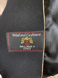 Пальто бежевое шерстяное