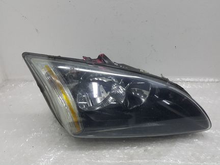 Фара Ford Focus II 2005-2011