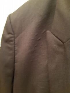 Пиджак жен. Hugo Boss тем. син. 50 р. б/у
