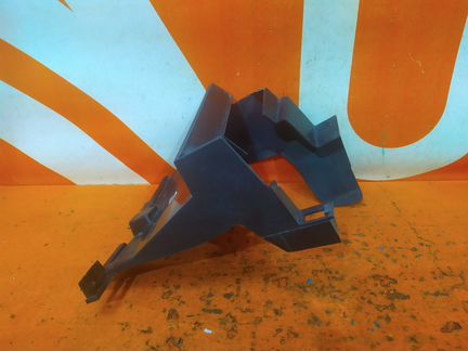 Дефлектор радиатора правый Renault Logan 2 2012-Нв