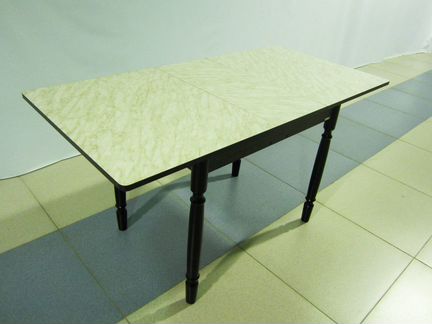 Стол обеденный раздвижной пластик