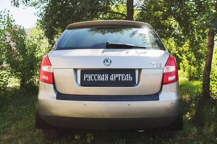 Накладка на бампер Шкода Фабиа 2 / Skoda Fabia II