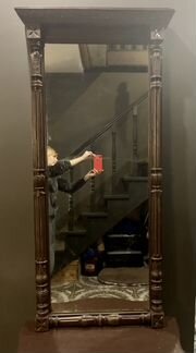 Зеркало антикварное старинное напольное с консолью