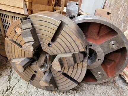 Патрон токарный ф 400 мм 9шт патроны СССР токарные