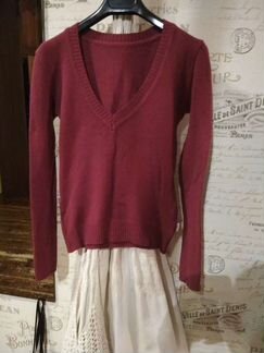 Пуловер винного цвета