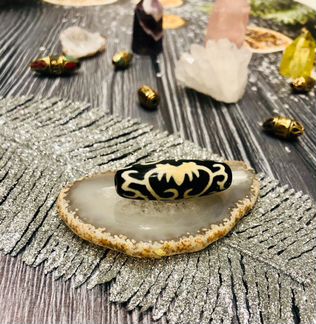 Редкая Бусина Дзи Тара Лотос. Для женщин