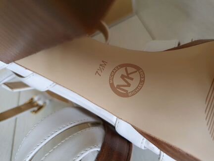 Michael Kors босоножки кожа наш 37 размер