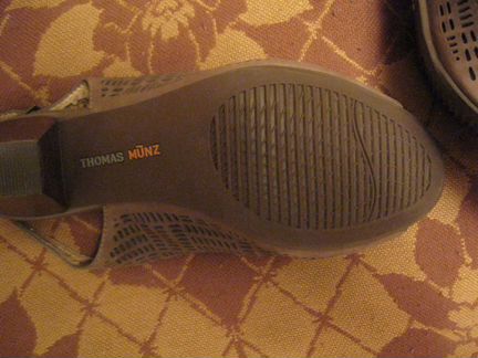 Босоножки из натур.кожи.Томас мюнс