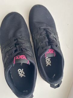 Кроссовки asics