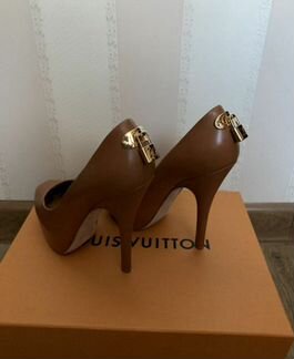 Туфли Louis Vuitton 38р