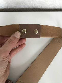 Ремень бежевый с резинкой