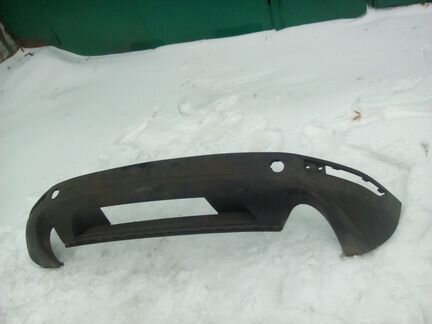 Спойлер юбка заднего бампера VW Touareg II