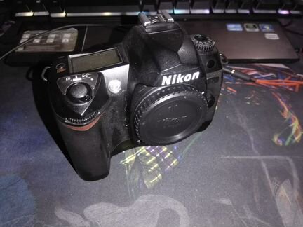 Фотоаппарат Nikon D70