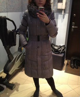 Пуховик женский серый