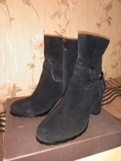 Сапоги новые демисезонные р.38
