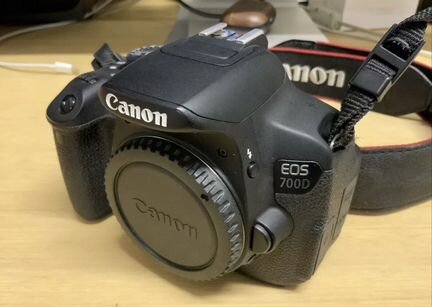 Canon 700D body