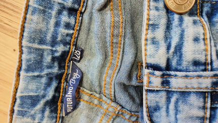 Джинсы futurina 128 р-р