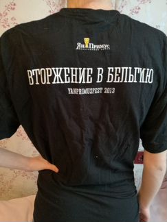 Футболка для подростка,практически новая