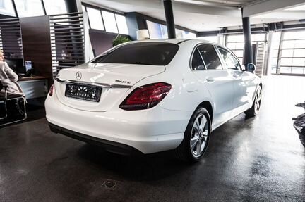 Mercedes-Benz C-класс 2.0 AT, 2020