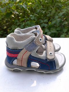 Сандалии Bartek размер 19