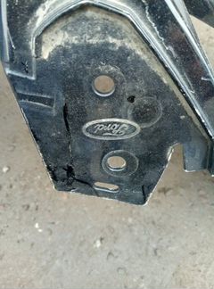 Бампер передний Ford Kuga CBS ytma 2013