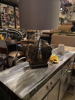 Лампа настольная